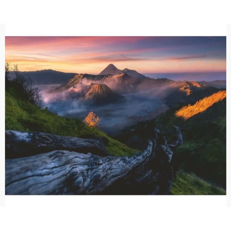 1000pc Beautiful Islands Mount Bromo