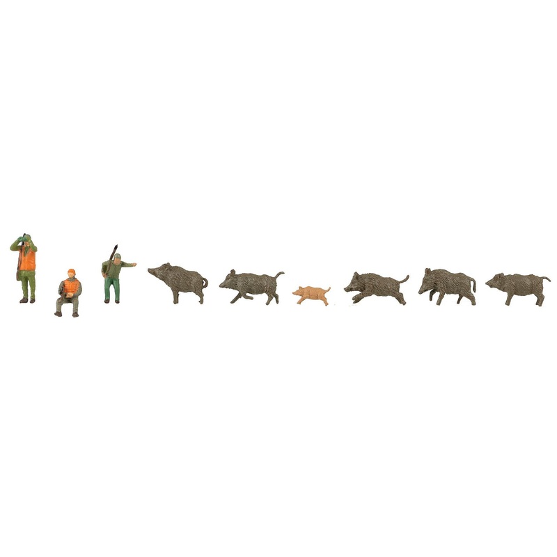 HO Hunter and Wild Boars