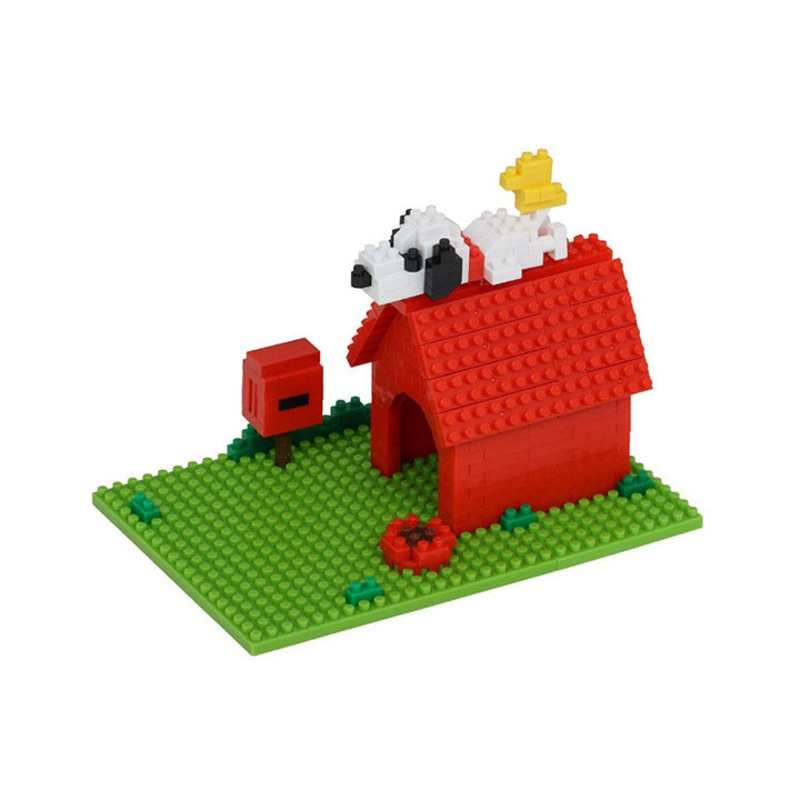 Peanuts – Snoopy House