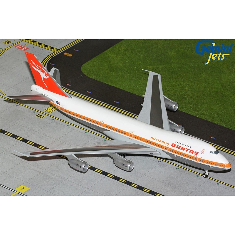 1/200 Qantas Airways B747-200B (M) VH-ECB “City of Swan Hill” 1980s Livery