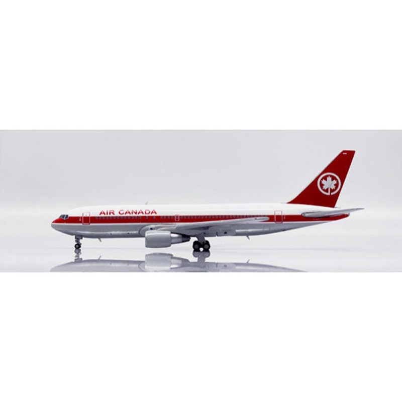 Air Canada B767-200 C-GAUN “Gimli Glider”