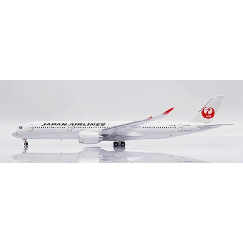 Japan Airlines A350-900 JA12XJ