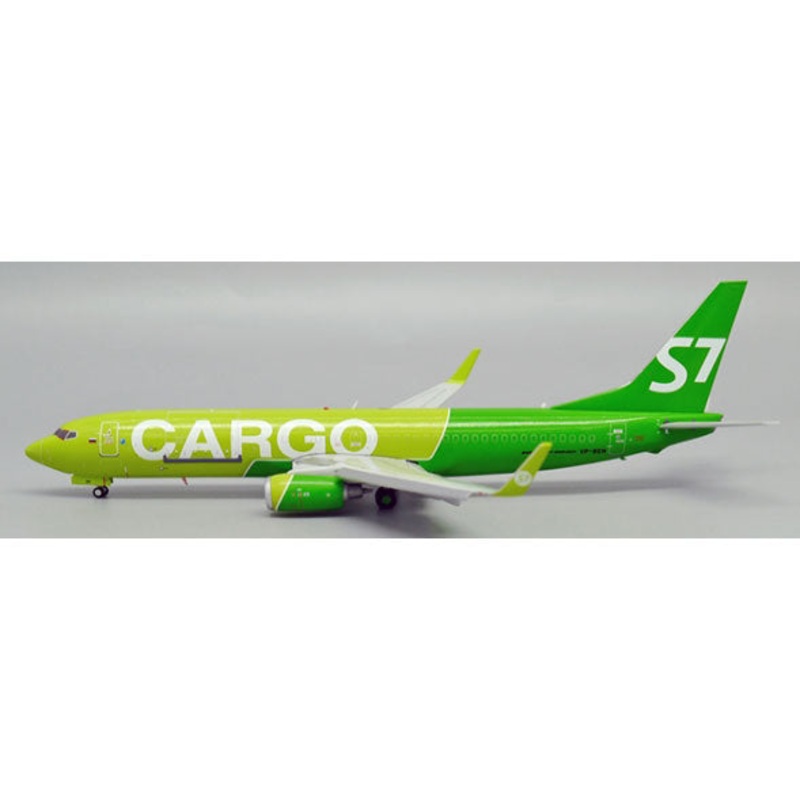 S7 Cargo B737-800BCF Flaps Down VP-BEM