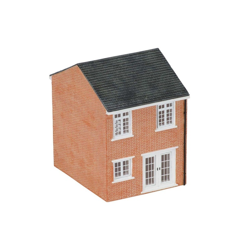 OO Modern Terraced House