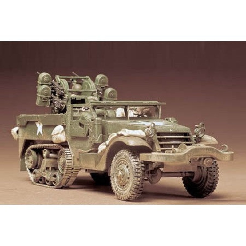 1/35 U.S. Multiple Gun Carriage M16