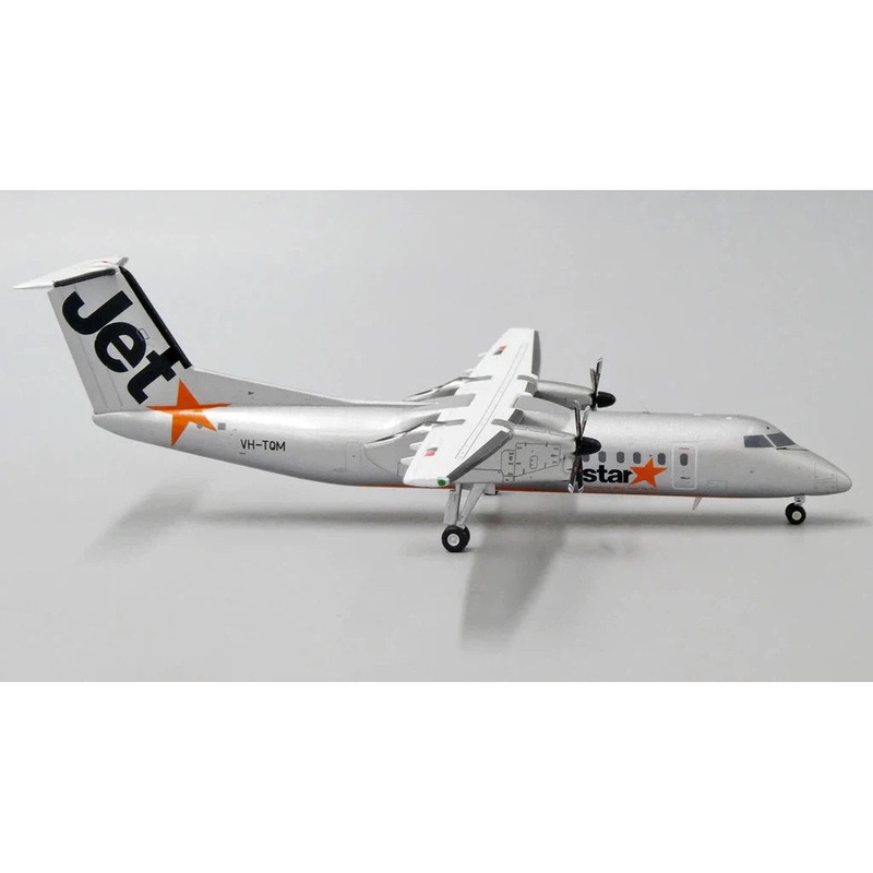 1/200 Jetstar Dash 8 Q300 VH-TQM