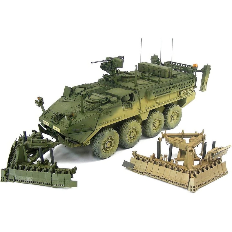 1/35 Stryker M1132 Engineer Squad Vehicle SMP Plastic Model Kit