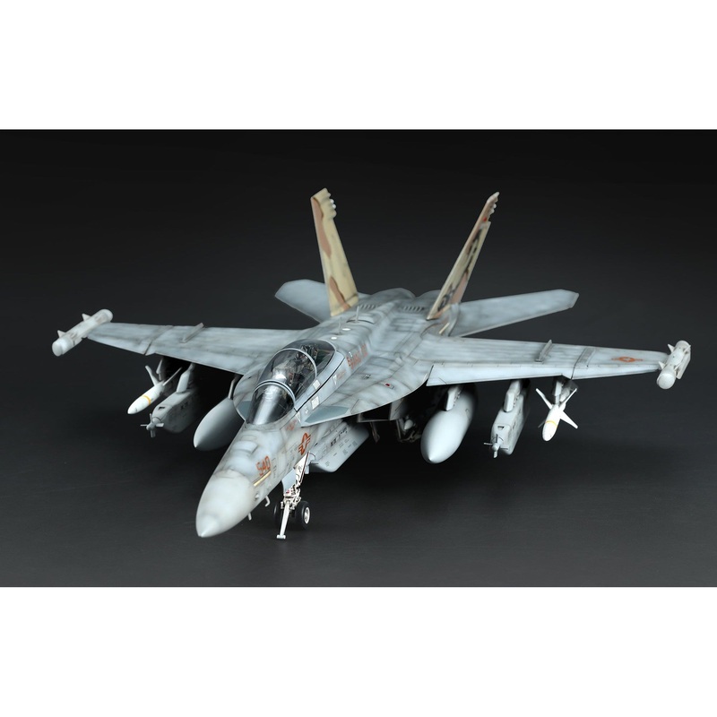 1/48 Boeing EA-18G Growler Electronic Attack Aircraft