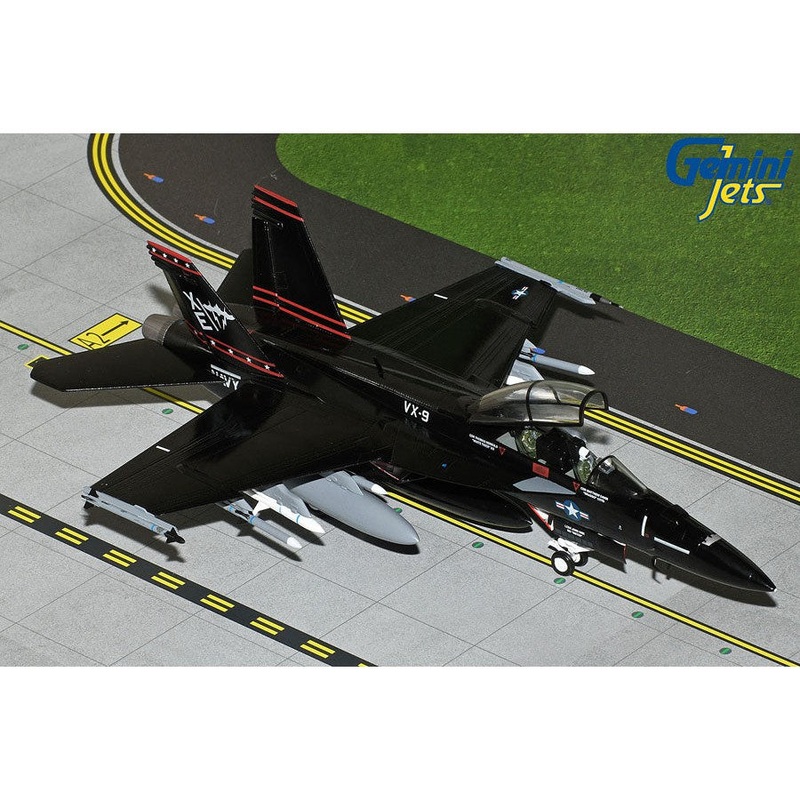 1/72 U.S. Navy F/A-18F Super Hornet 166673