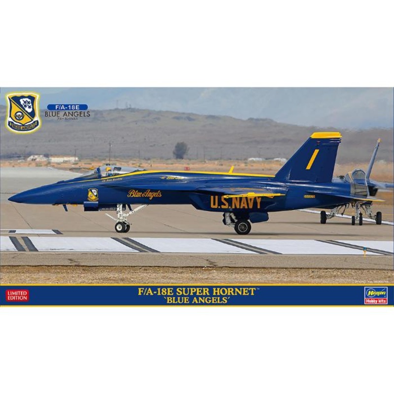 1/72 F/A-18E Super Hornet “Blue Angels” (Bonus Emblem Patch Included)