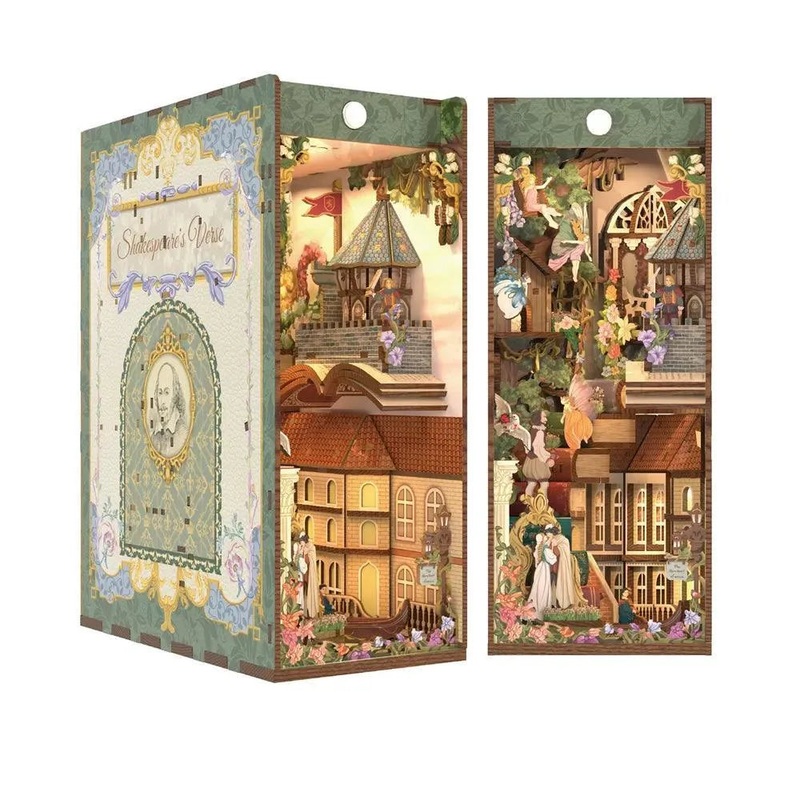 Shakespeare’s Verse Book Nook Kit