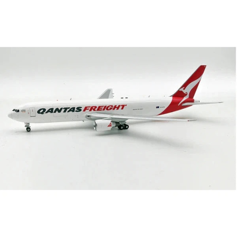 1/200 Qantas Freight Boeing 767-300F VH-EFR