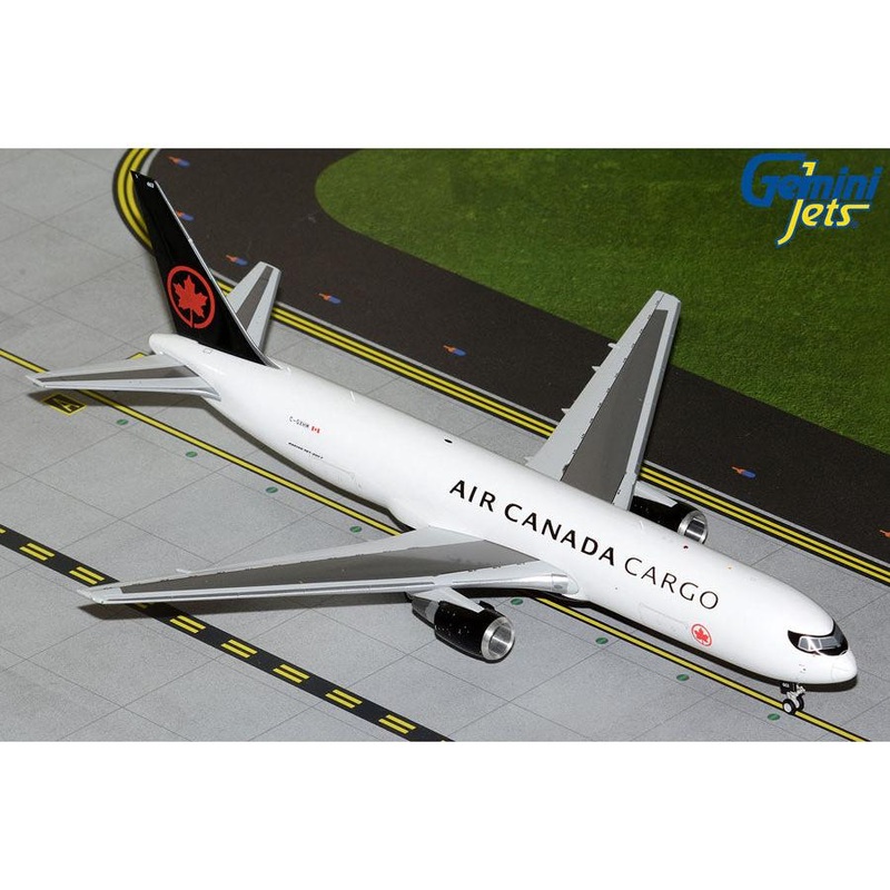 1/200 Air Canada Cargo B767-300ERF C-GXHM