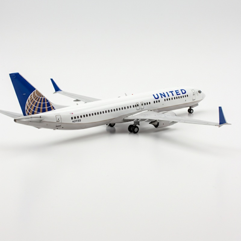 1/200 United Airlines B737 MAX 9 N37555
