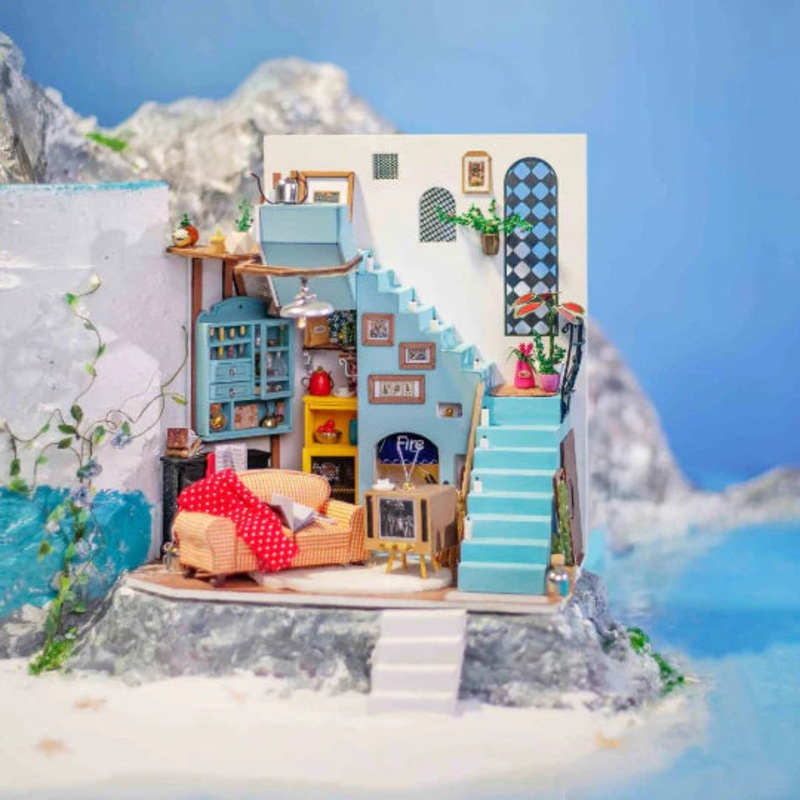 DIY Mini House Joy’s Living Room