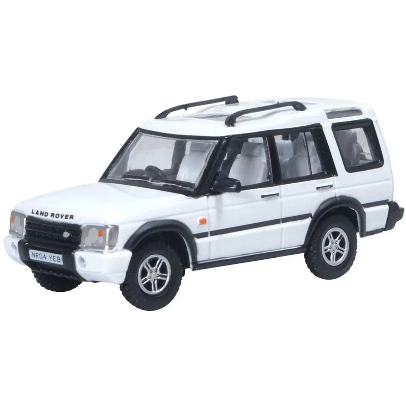 1/76 Land Rover Discovery 2 – Chawton White