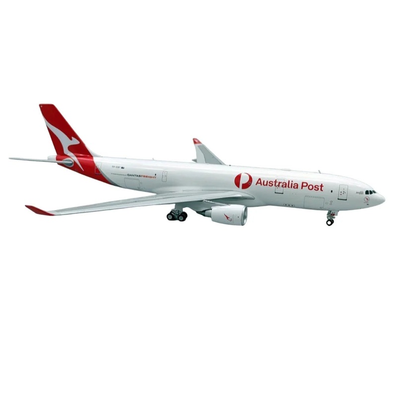 1/200 Qantas Freight (Australia Post) Airbus A330-202 (P2F) VH-EBF