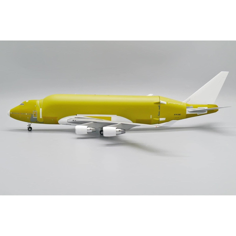 1/200 Boeing Company Boeing 747-400LCF “Bare Metal” Reg: N747BC with Stand
