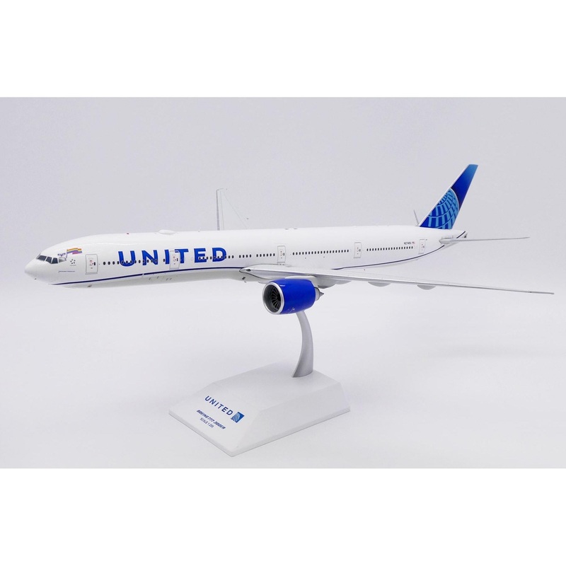 1/200 United Airlines Boeing 777-300ER “Sydney World Pride” Reg: N2749U with Stand