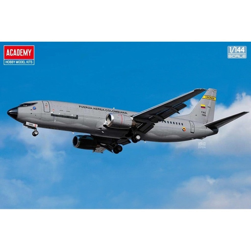 1/144 Boeing 737 “Colombian Air Force” Plastic Model Kit