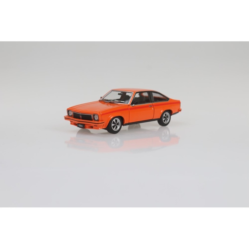 1/24 LX SS Torana 6 Cylinder Fully Detailed Opening Doors Bonnet & Boot