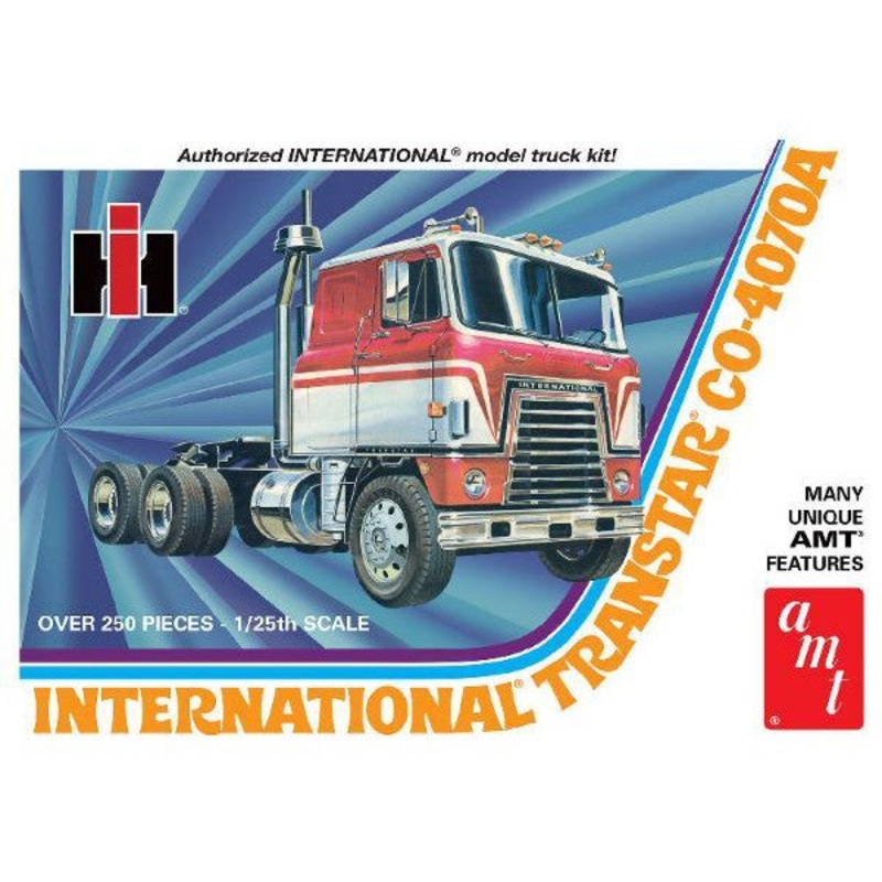 1/25 International Transtar CO-4070A Semi Tractor Plastic Model Kit