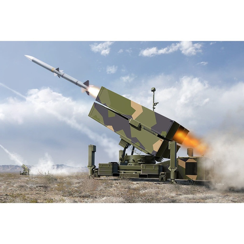 1/35 NASAMS (Norwegian Advanced Surface-to-Air Missile System) Plastic Model Kit