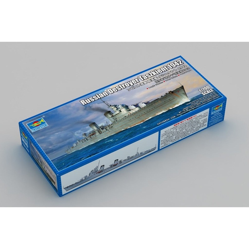 1/700 Russian Destroyer Taszkient 1942 Plastic Model Kit
