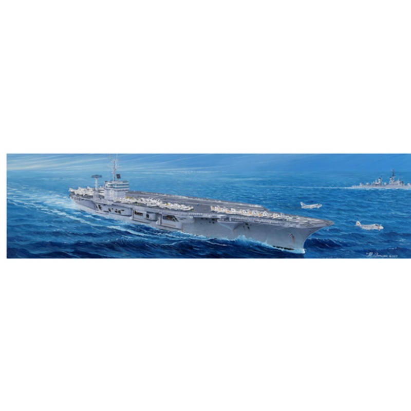 1/350 U.S. CVN-68 Nimitz 1975 Plastic Model Kit