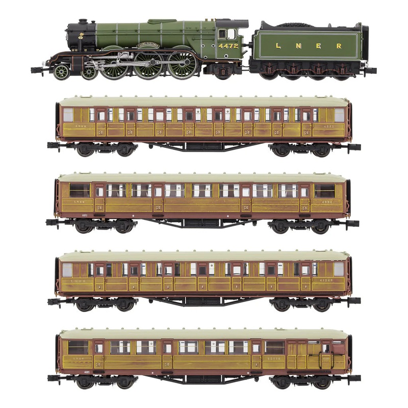 N A1 Flying Scotsman 4472 LNER Apple Grn + 4 Teak Gr