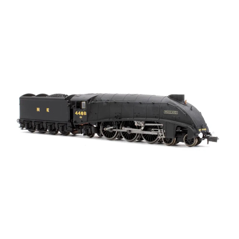N A4 Mallard 4468 NE Wartime Black DCC