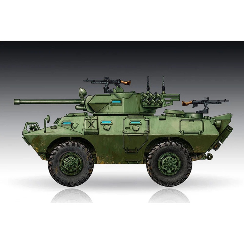 1/72 LAV-150 APC 90mm Mecar Gun Plastic Model Kit