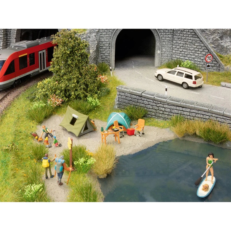HO Themed Figures Set “Camping”