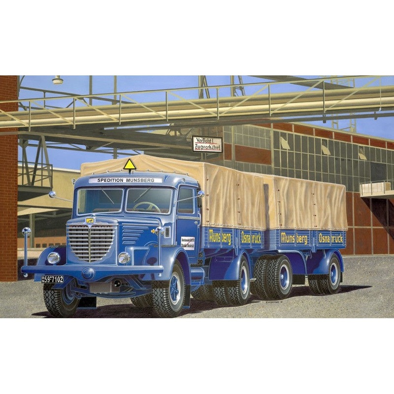 1/24 Bssing 8000 S 13 with Trailer “Platinum Edition”