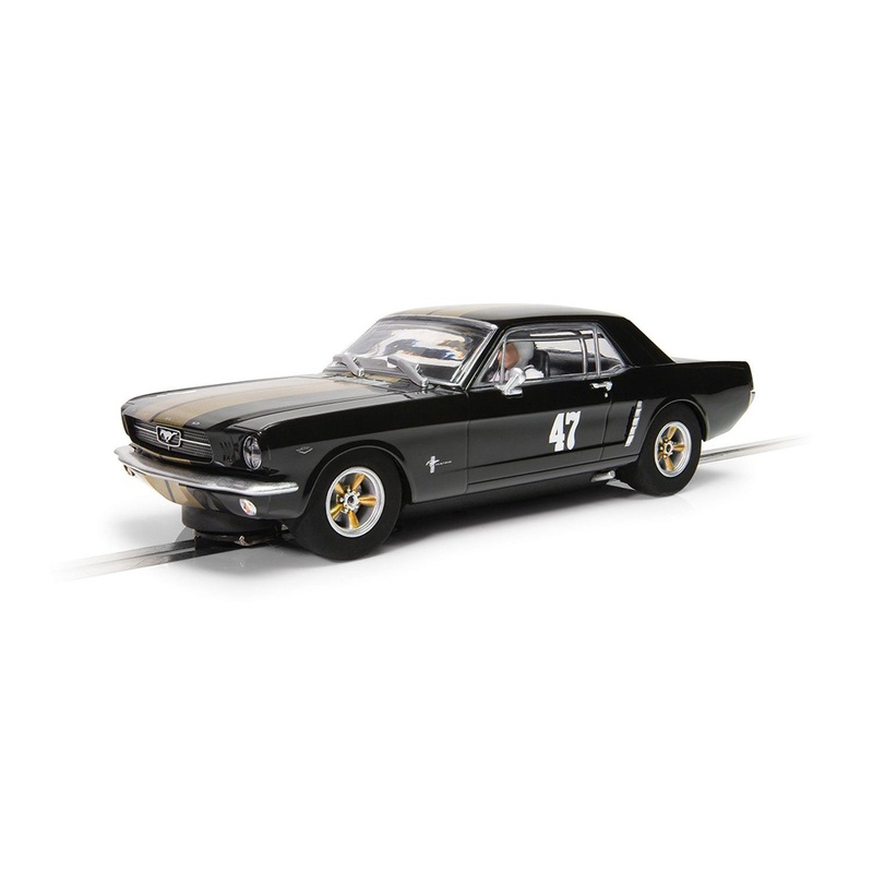 Ford Mustang – Black and Gold