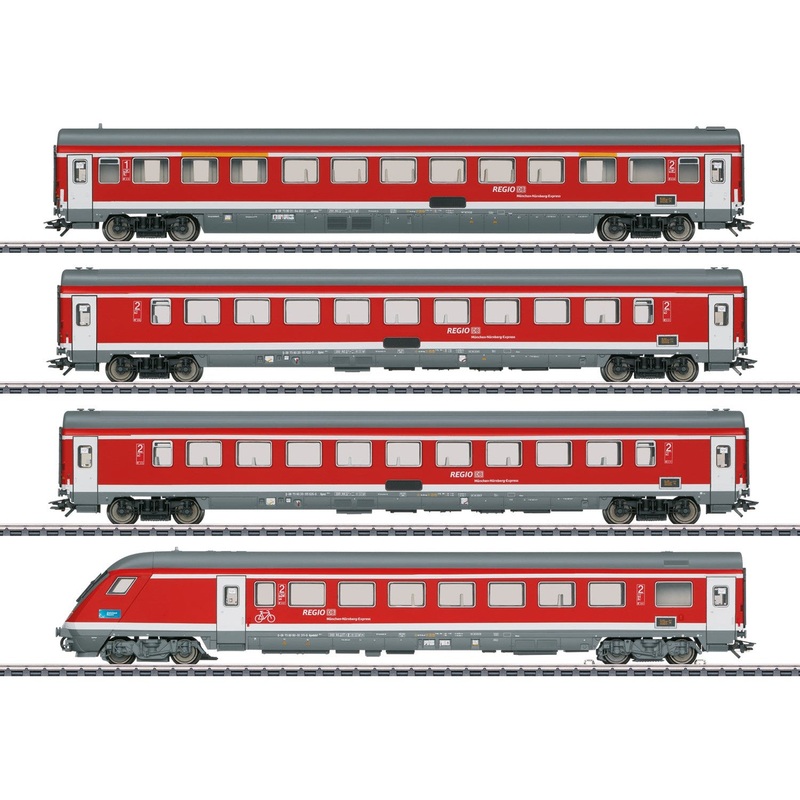 HO “Munich Nurnberg Express” Passenger Car Set 1
