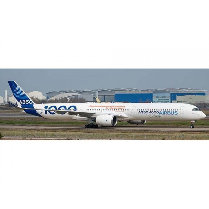 1/200 Airbus Industrie A350-1000 F-WMIL “Airbus Upnext”