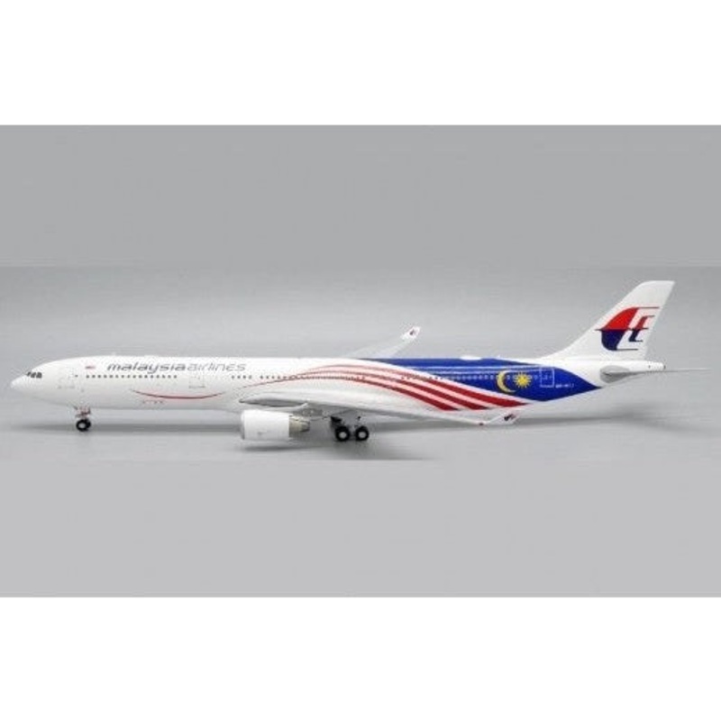 1/200 Malaysia Airlines A330-300 9M-MTJ “Negaraku”