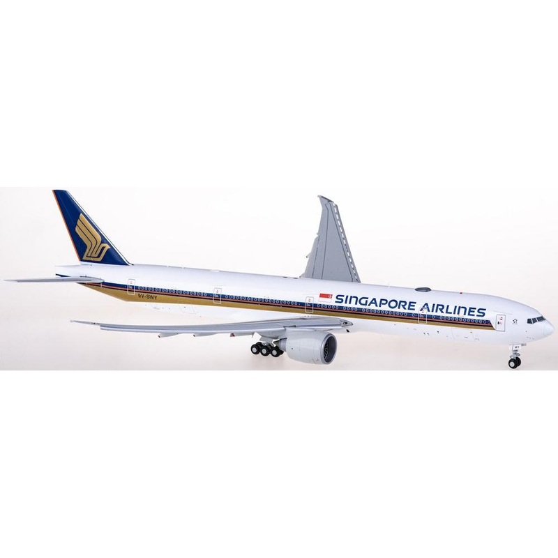 1/200 Singapore Airlines B777-300ER Flap Down