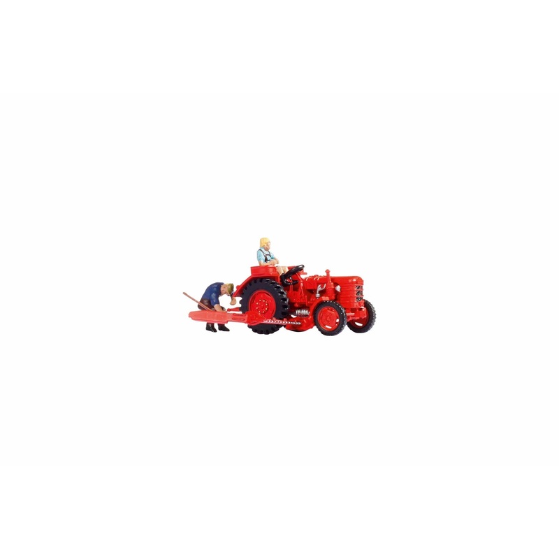 HO Tractor Fahr (2 Farmers, 1 Tractor)