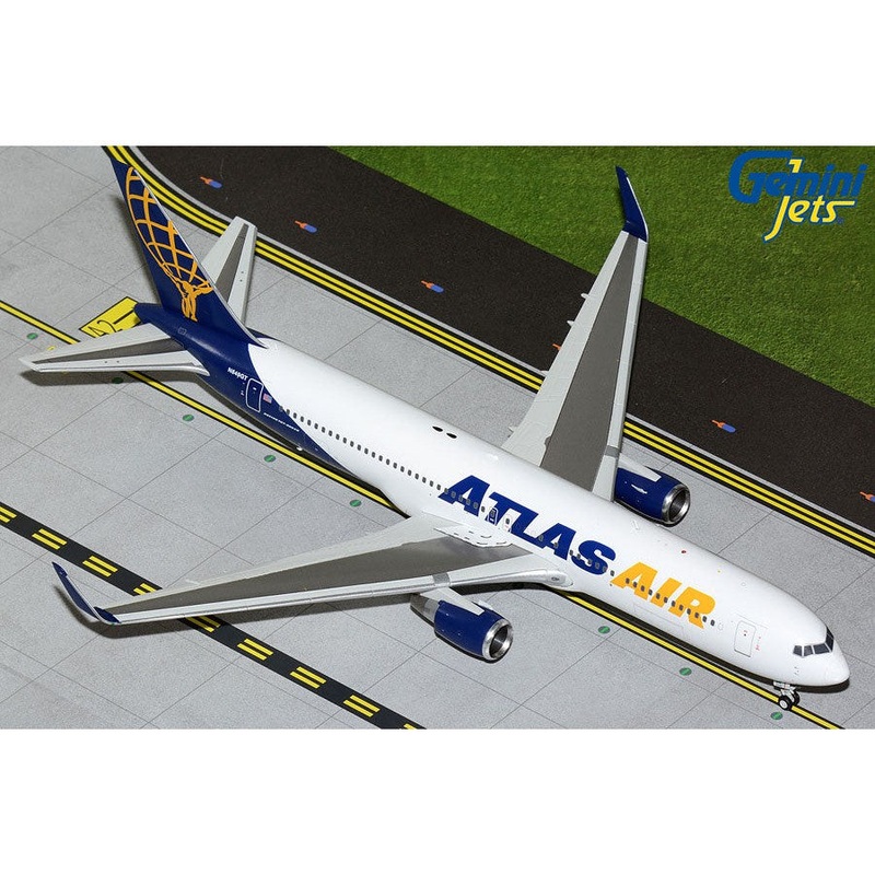 1/200 Atlas Air B767-300ER