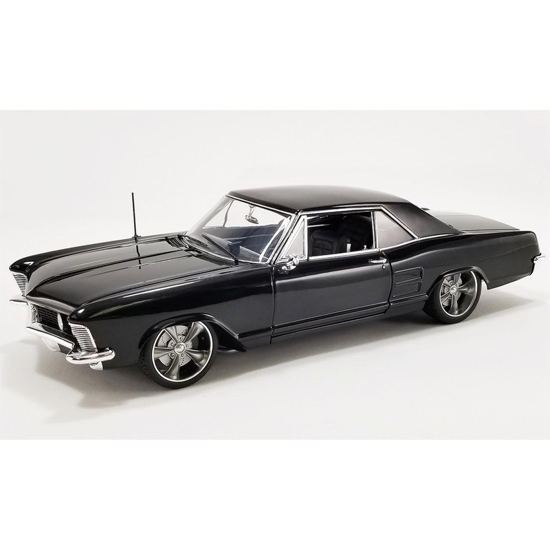 1/18 Black 1964 Buick Riviera Custom Cruiser
